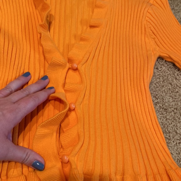 Bcbg orange short sleeved sweater - Picture 3 of 5